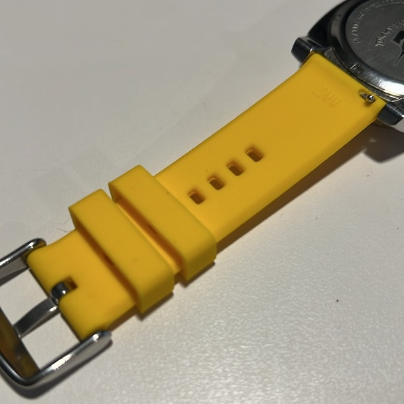 Tommy Bahama Relax Watch Yellow - Picture 7 of 8